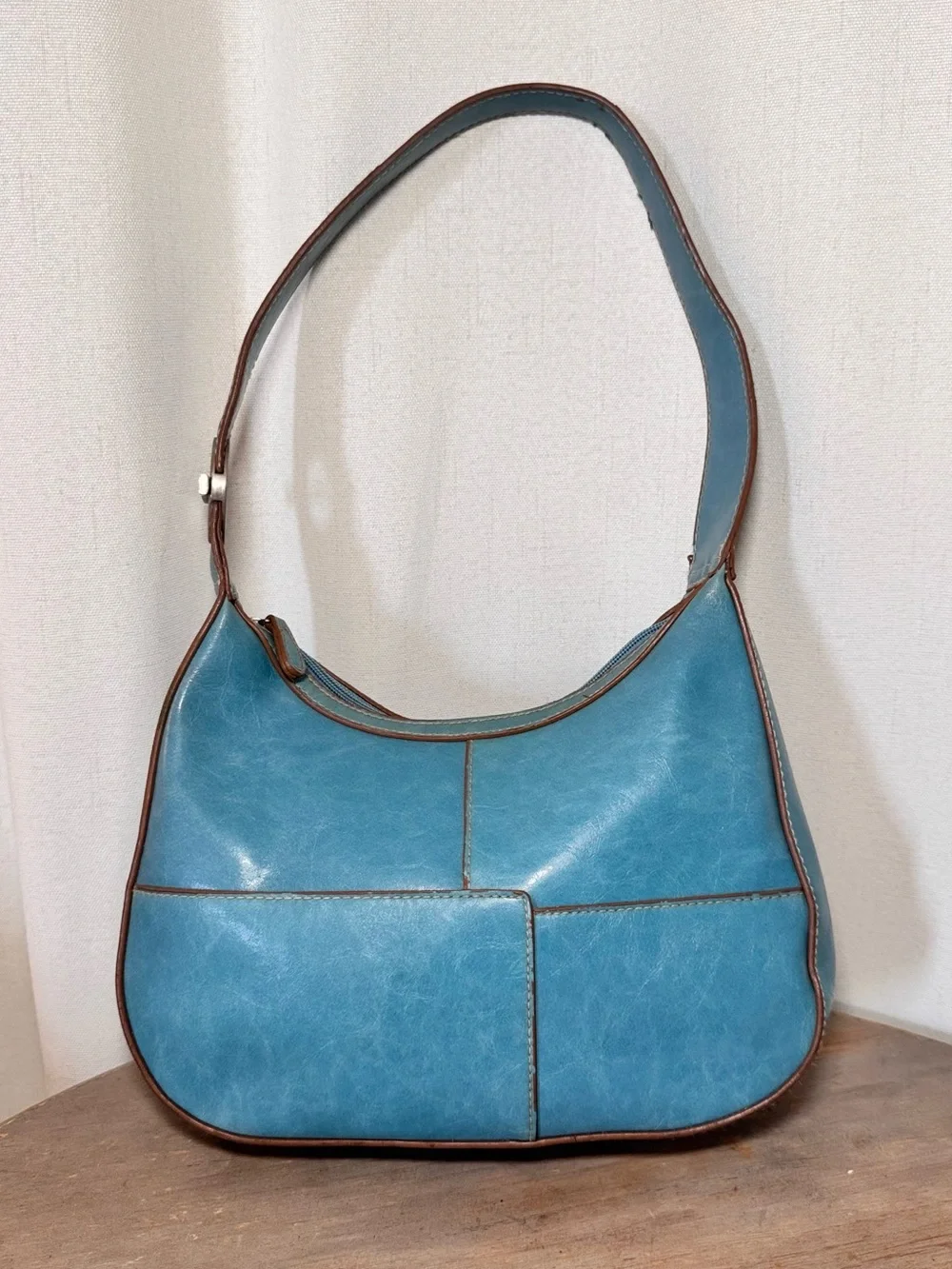 Vintage Retro Blue Leather Hobo Bag